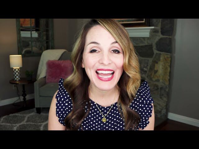 Demonstration of a polished LinkedIn profile summary section with professional branding